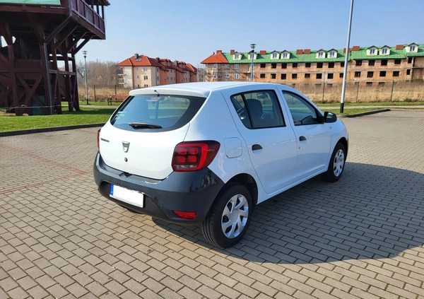 Dacia Sandero cena 19900 przebieg: 44000, rok produkcji 2018 z Myślibórz małe 137